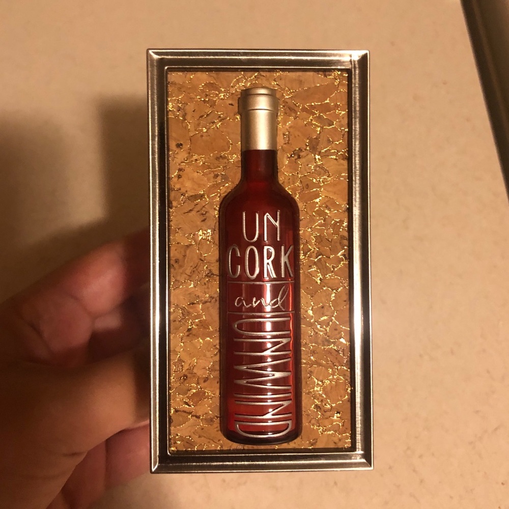 Bath & Body Works Wine Nightlight